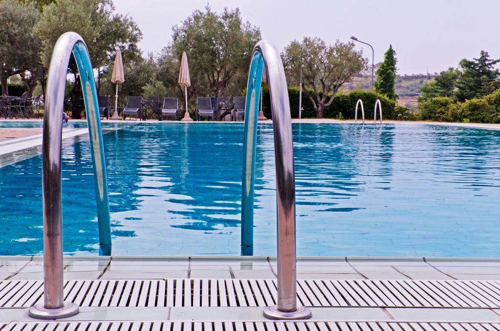 Castellaro Golf Resort Ngoại thất bức ảnh