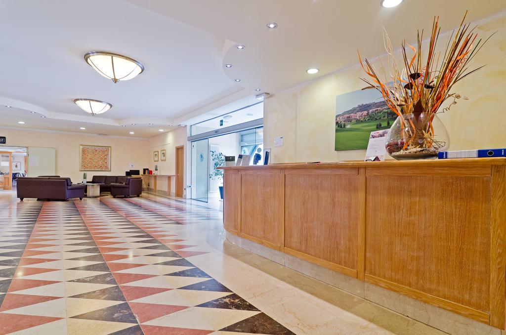 Castellaro Golf Resort Ngoại thất bức ảnh