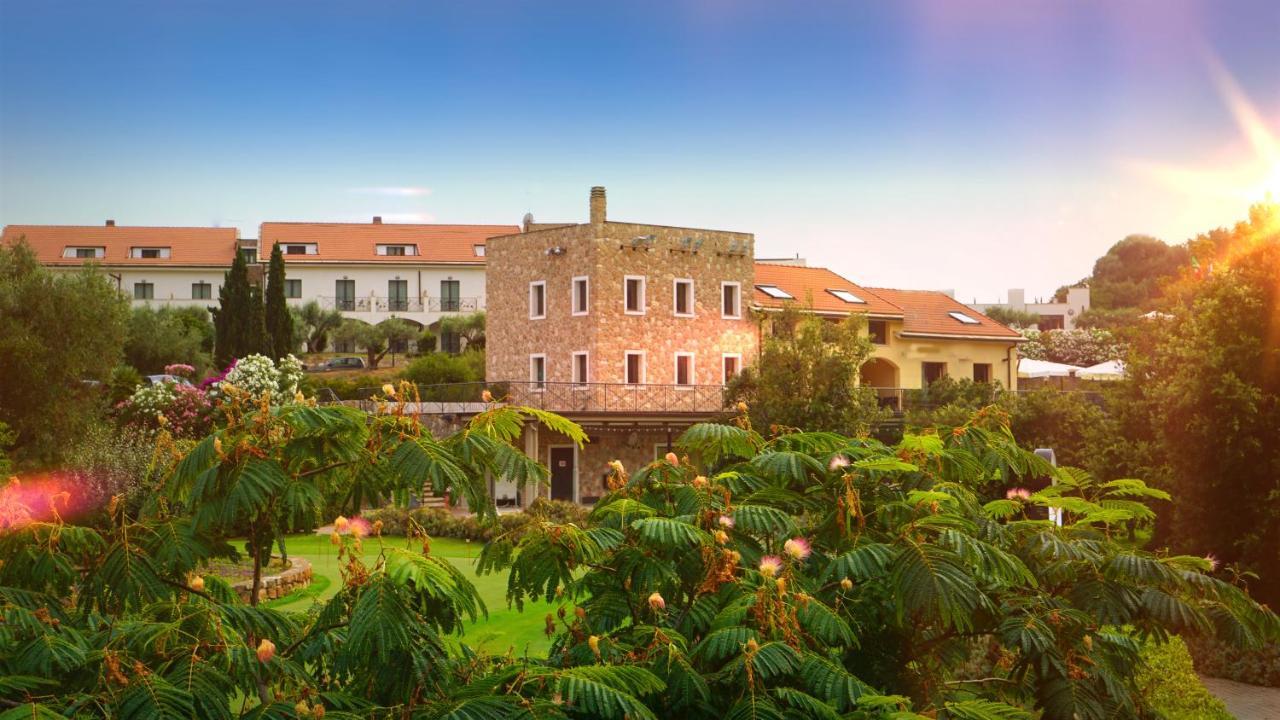 Castellaro Golf Resort Ngoại thất bức ảnh
