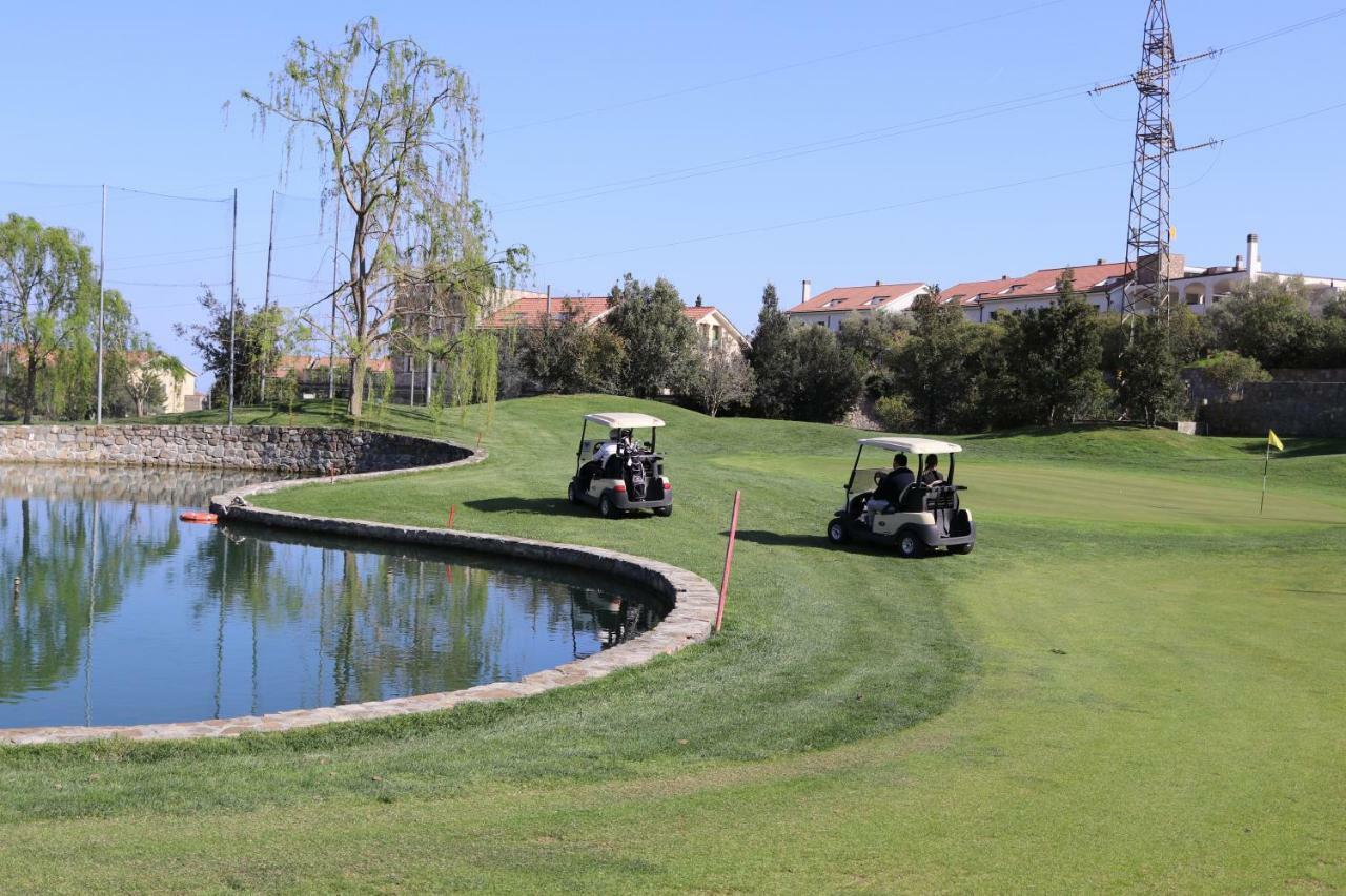 Castellaro Golf Resort Ngoại thất bức ảnh